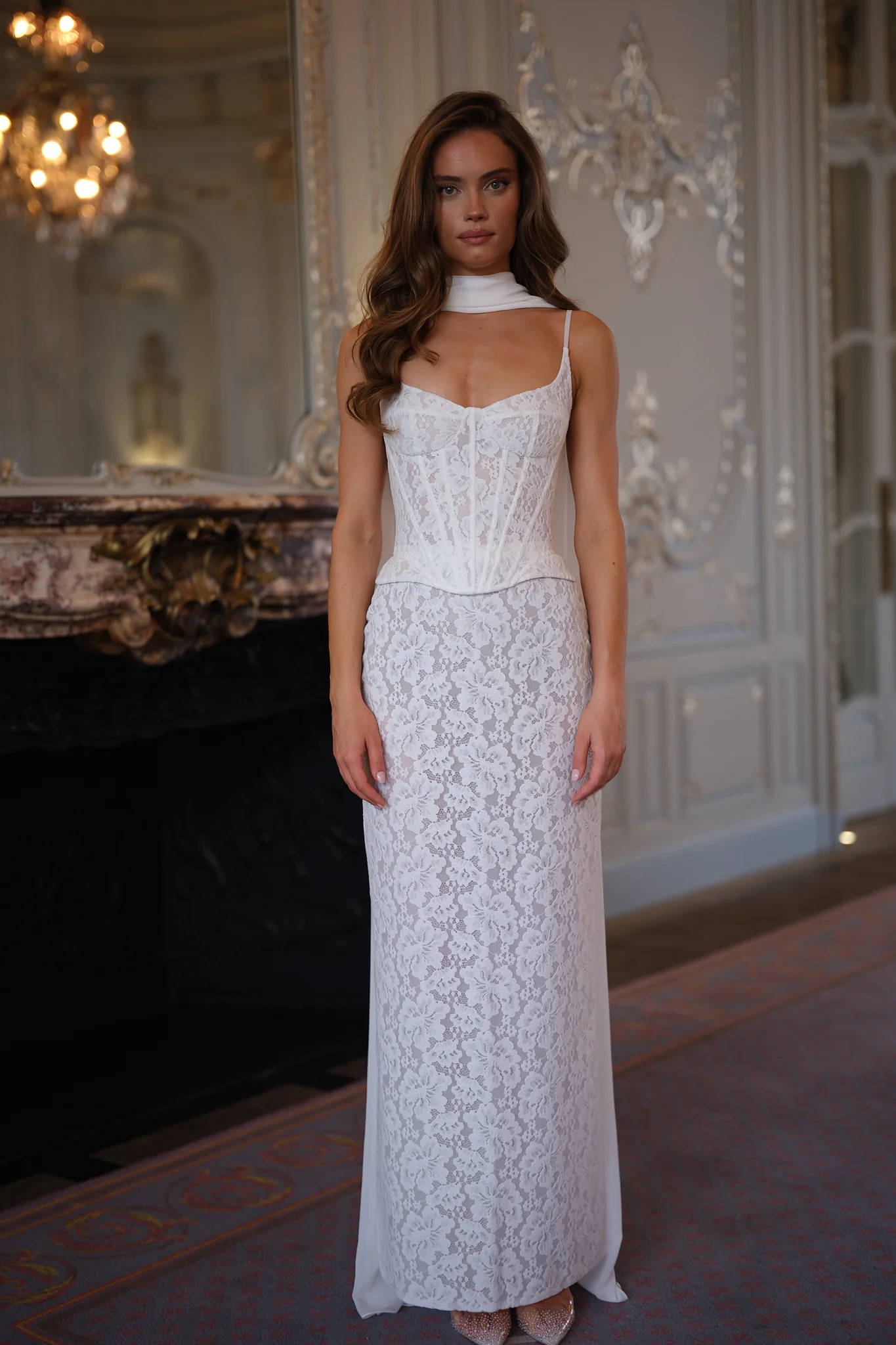 PENELOPE LACE GOWN - Image 3